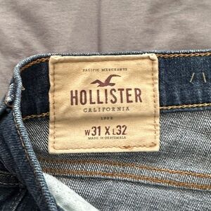 Hollister Men's Classic Denim Jeans